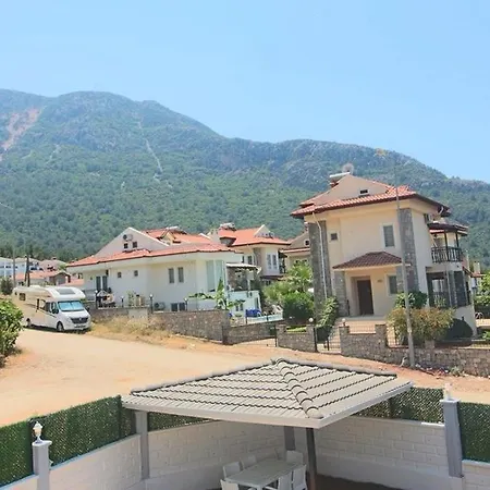 Oludeniz With Private Pool Проживание в семье