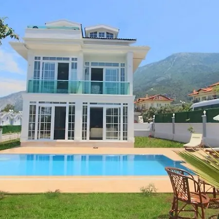 Oludeniz With Private Pool Fethiye