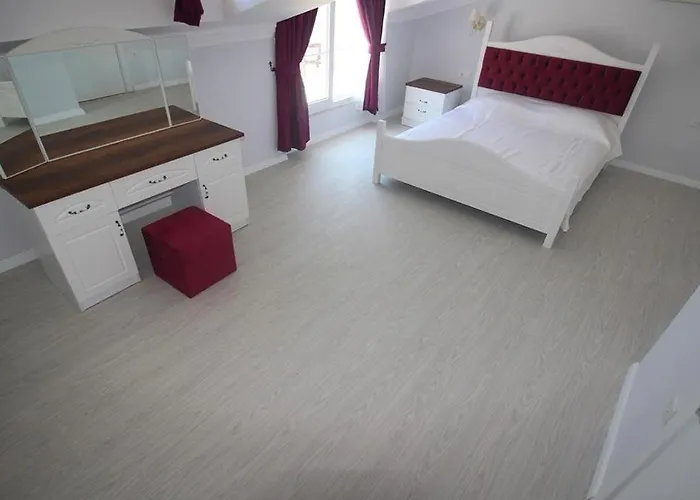 Oludeniz With Private Pool Проживание в семье